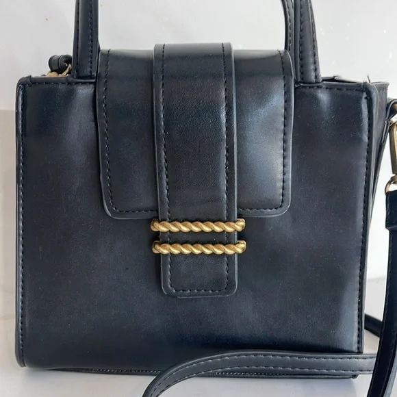 Black Zara Purse - Picture 3 of 7